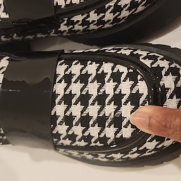 Houndstooth print shoes - Picture 6 of 8